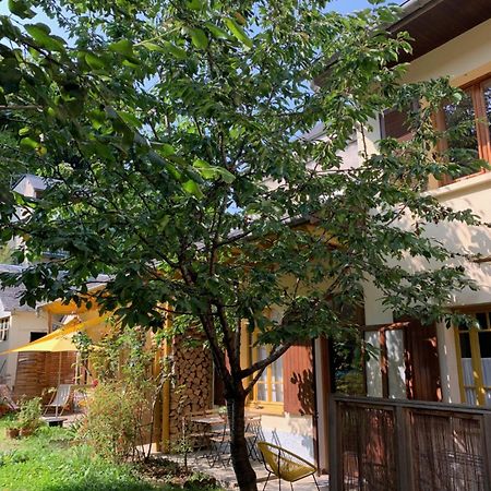 Charmant Appartement Sur Cour, Le Cerisier Bagnères-de-Bigorre Екстериор снимка