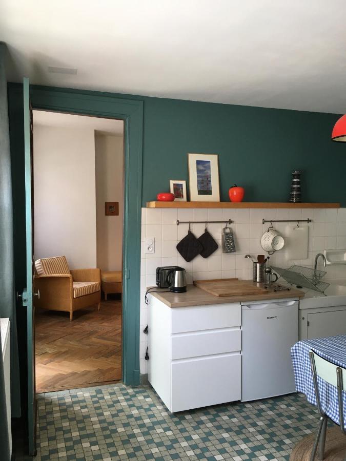Charmant Appartement Sur Cour, Le Cerisier Bagnères-de-Bigorre Екстериор снимка