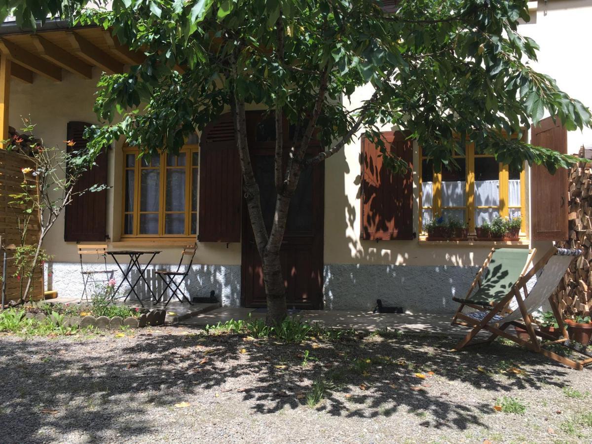 Charmant Appartement Sur Cour, Le Cerisier Bagnères-de-Bigorre Екстериор снимка